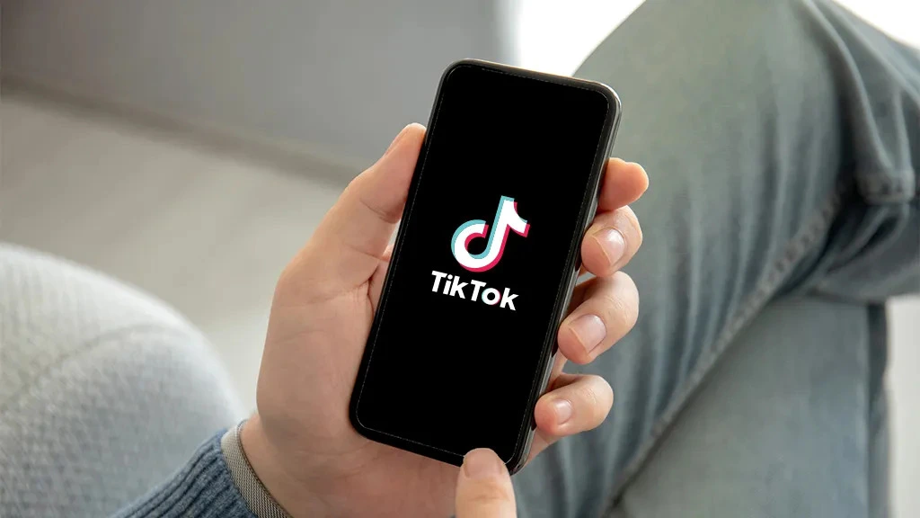 การทำ SEO บน TikTok: เคล็ดลับในการเพิ่มการเข้าถึงและการมองเห็นวิดีโอของคุณ